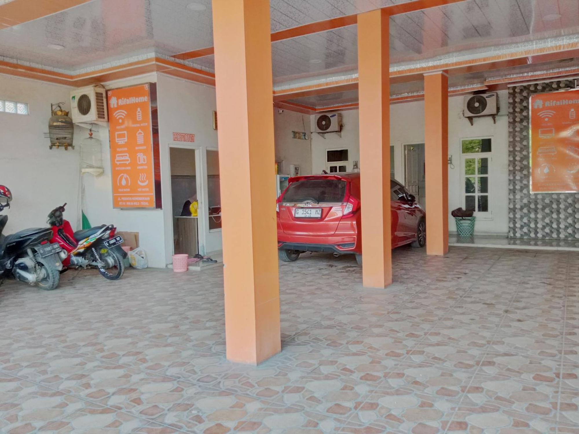 Urbanview Rifal Hotel Tegal (Central Java)